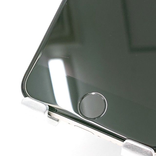 iPhoneSE ��3���� 64GB �ɥ��� �������饤�� c20285