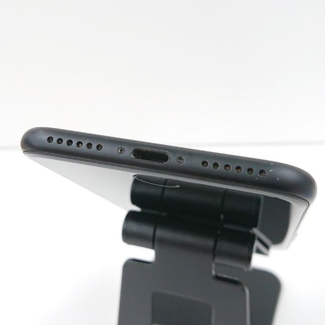 iPhone7 32GB au �֥�å� c18932