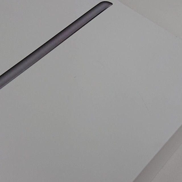 iPad ��8���� Wi-Fi+Cellular 32GB SIM�ե꡼ c19522