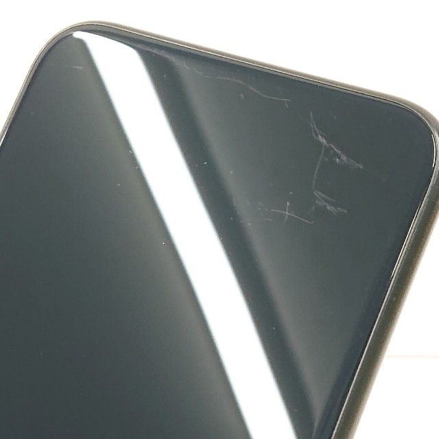 iPhoneSE ��3���� 64GB au �ߥåɥʥ��� c19207