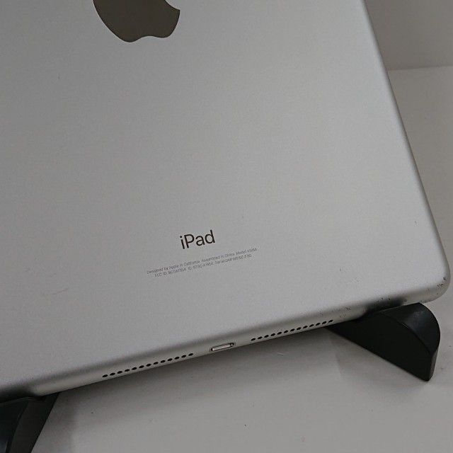 iPad ��6���� Wi-Fi+Cellular 32GB SIM�ե꡼ ����С� c18286