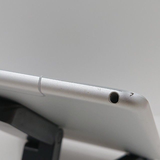 iPad Air 3 Wi-Fi+Cellular 64GB SIM�ե꡼ ����С� c19683