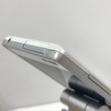 Qua phone QX KYV42 �ۥ磻�� au SIM���å�����Ѥ� n05346