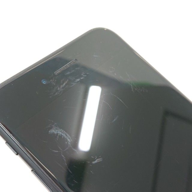 iPhoneSE ��2���� 64GB �ɥ��� �֥�å� c20944