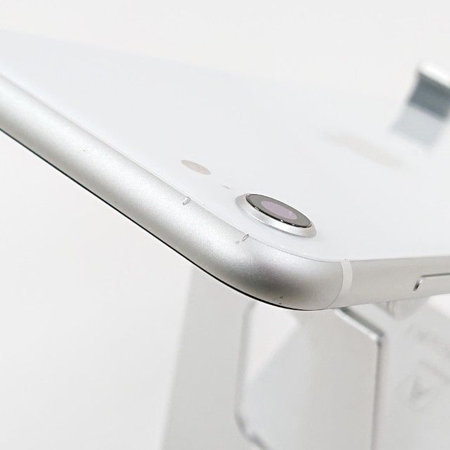 iPhoneSE ��2���� 64GB �ɥ��� �ۥ磻�� c22957