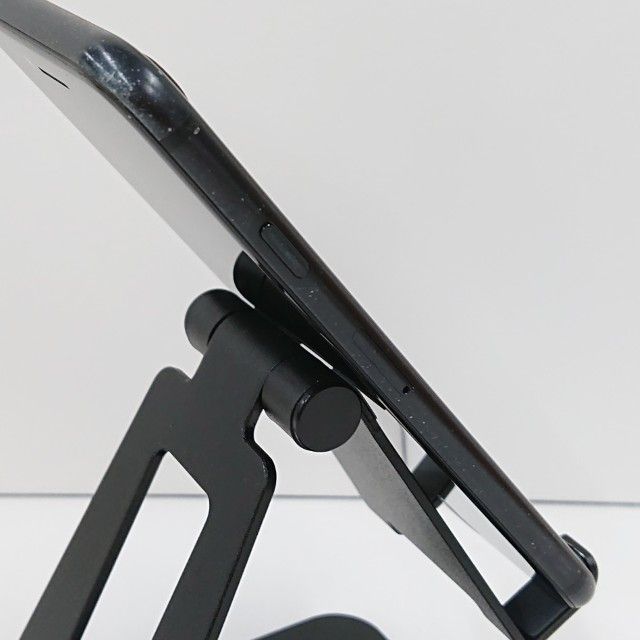 iPhoneSE ��2���� 64GB �ɥ��� �֥�å� c17367