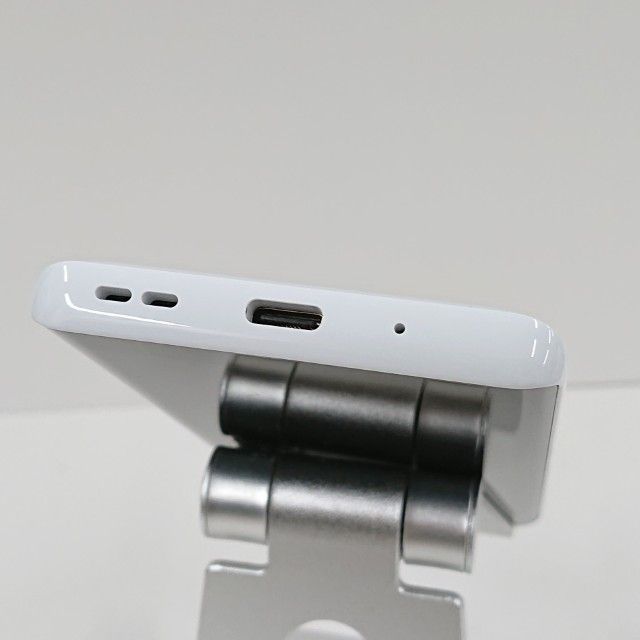 Rakuten Hand5G P780 Rakuten �ۥ磻�� c16237