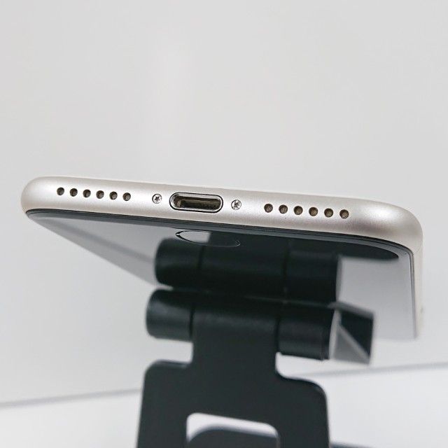 iPhoneSE ��3���� 128GB Rakuten �������饤�� c16997