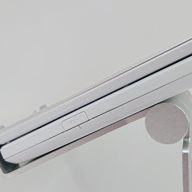 AQUOS �������� SH-06G �ɥ��� �ۥ磻�� c16784