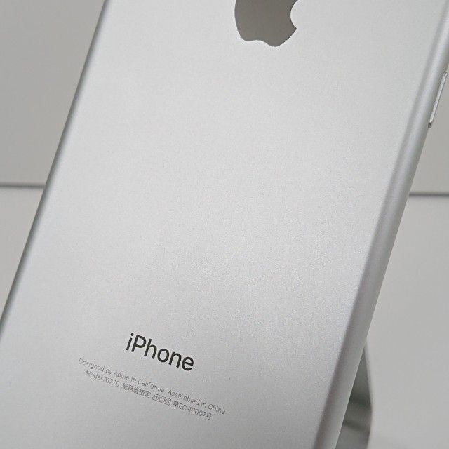 iPhone7 32GB SoftBank ����С� c16209