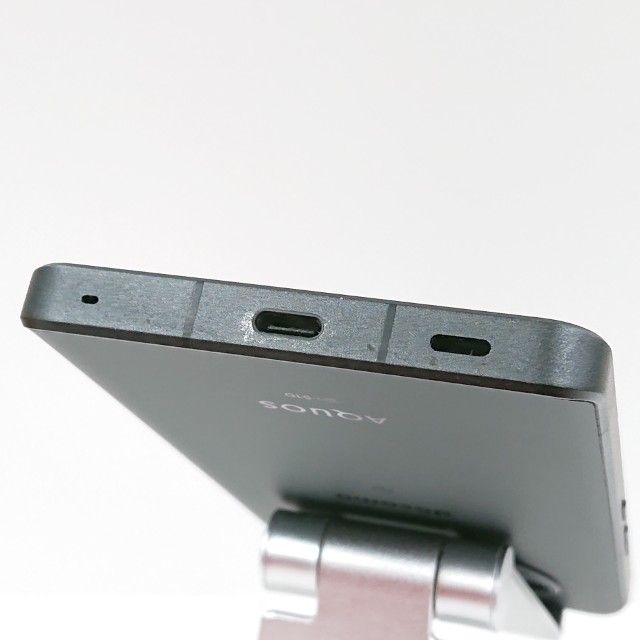 AQUOS R8 pro SH-51D �ɥ��� �֥�å� c16466