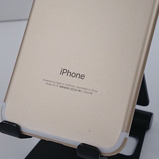 iPhone7 32GB au �������   c19441