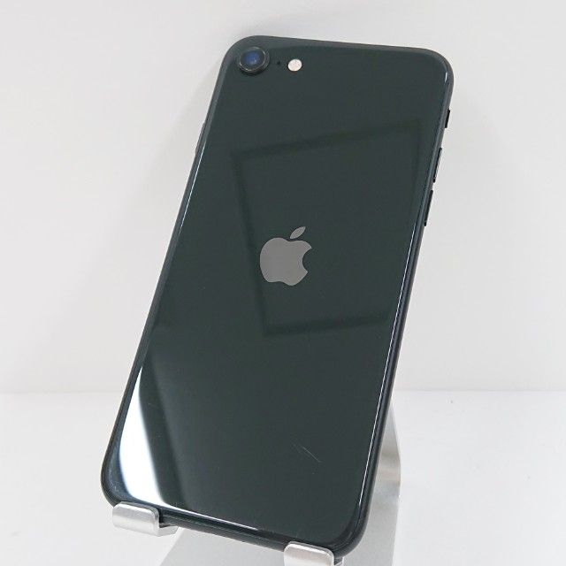 iPhoneSE ��2���� 64GB au �֥�å� c18454