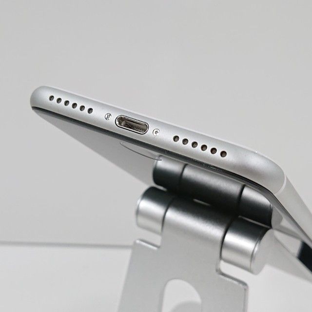 iPhoneSE ��2���� 64GB SoftBank �ۥ磻�� c16220