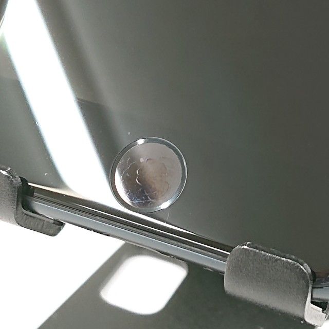 iPhoneSE ��3���� 64GB �ɥ��� �ߥåɥʥ��� c18249