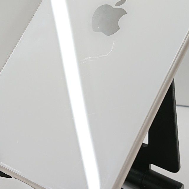 iPhoneSE ��3���� 64GB �ɥ��� �������饤�� c17006