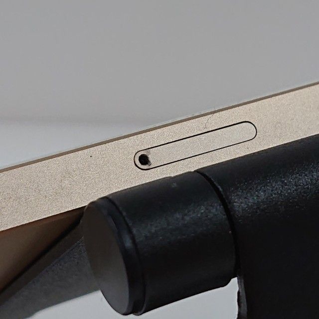 iPhoneSE 16GB au  c15772