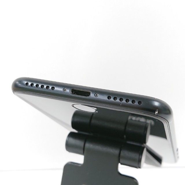 iPhoneSE ��2���� 64GB au �֥�å� c18903