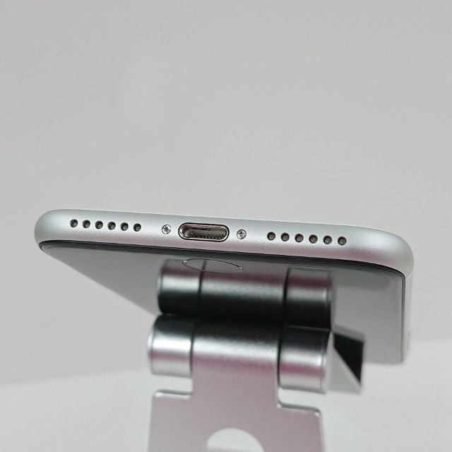 iPhoneSE ��2���� 64GB �ɥ��� �ۥ磻�� c16364