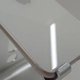 iPhoneSE ��3���� 64GB �ɥ��� �������饤�� c21597