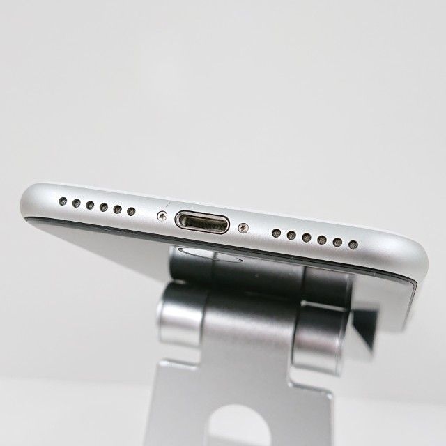 iPhoneSE ��2���� 64GB �ɥ��� �ۥ磻�� c16589