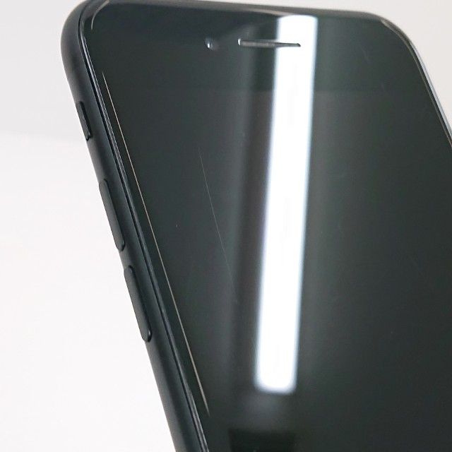 iPhoneSE ��2���� 64GB �ɥ��� �֥�å� c21612