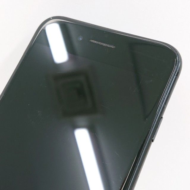 iPhoneSE ��2���� 64GB au �֥�å� c18455