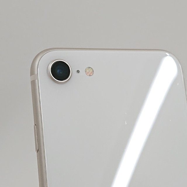iPhoneSE ��3���� 64GB �ɥ��� �������饤�� c21776