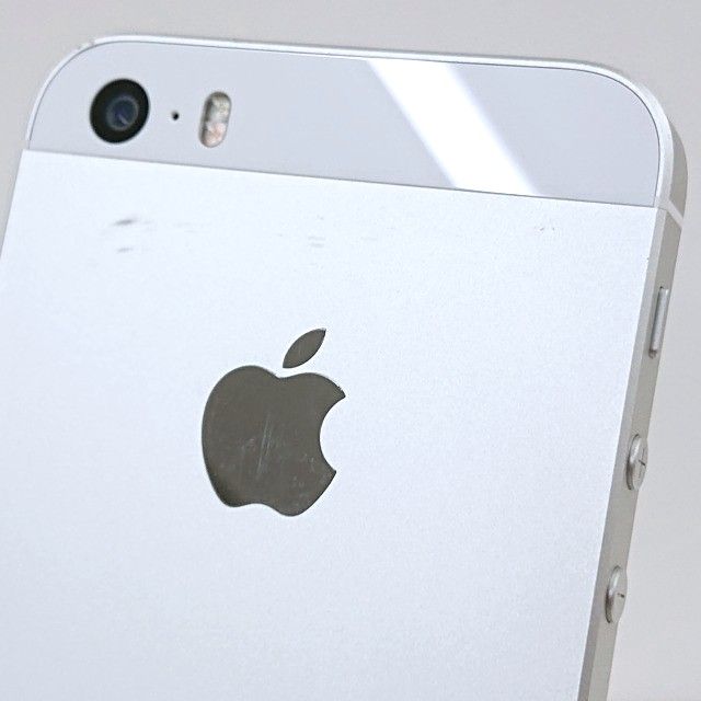 ムスビー｜iPhoneSE 16GB au シルバー c01072【iPhone SE au】￥6,300