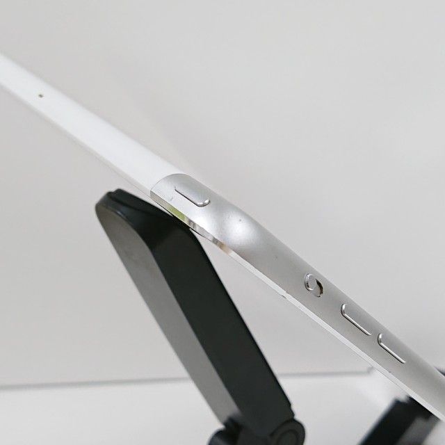 iPad Air Wi-Fi+Cellular 16GB SIM�ե꡼ ����С� c18599