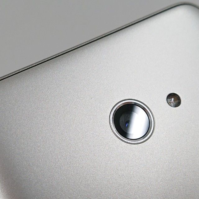 BASIO4 KYV47 au �����ѥ󥴡���� c17697