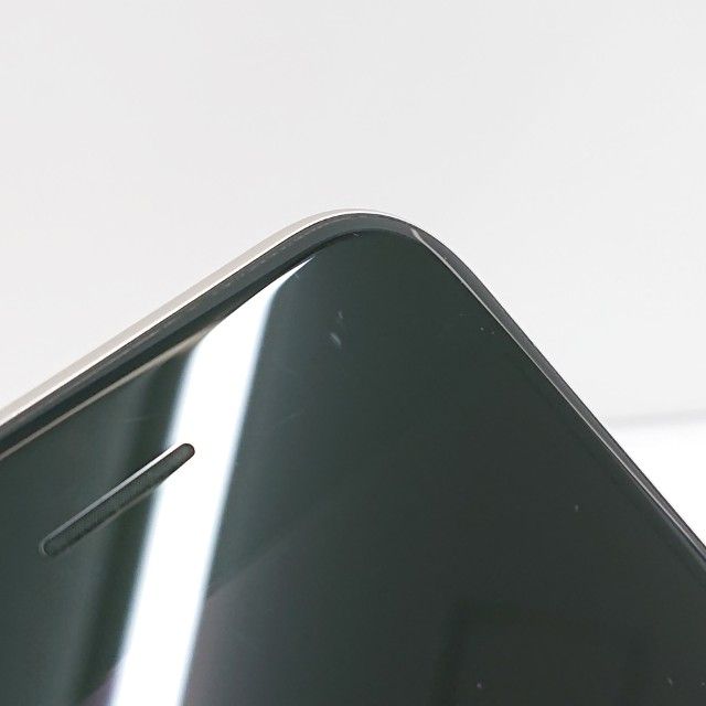 iPhoneSE ��3���� 64GB au �������饤�� c23016