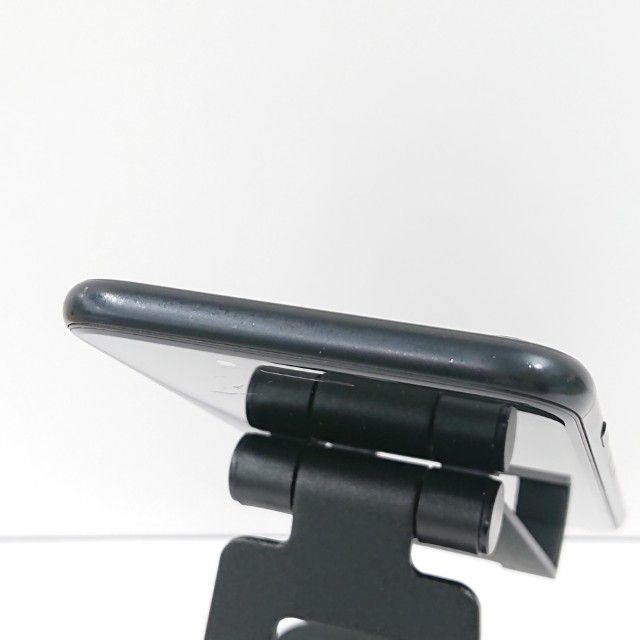 iPhoneSE ��2���� 64GB au �֥�å� c16579