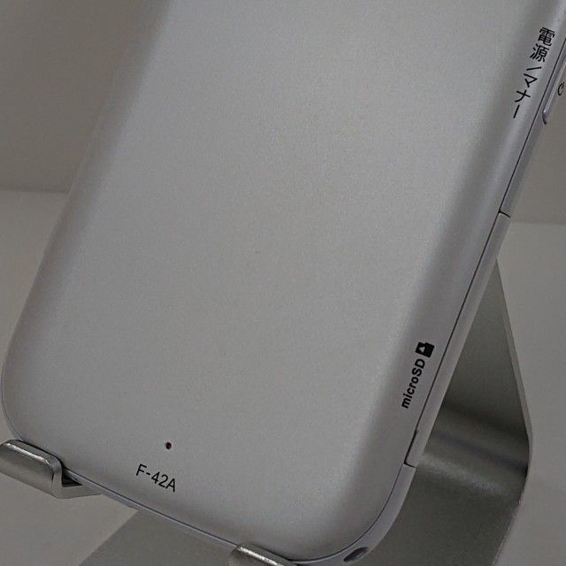 �餯�餯���ޡ��ȥե��� F-42A �ɥ��� �ۥ磻�� c18481