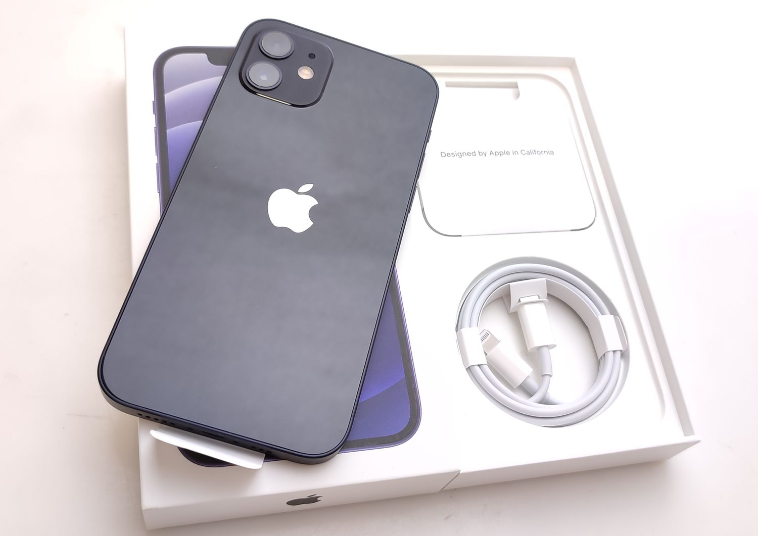 ムスビー｜【極上美品】 iPhone12 64GB ブラック SIMロック解除済  