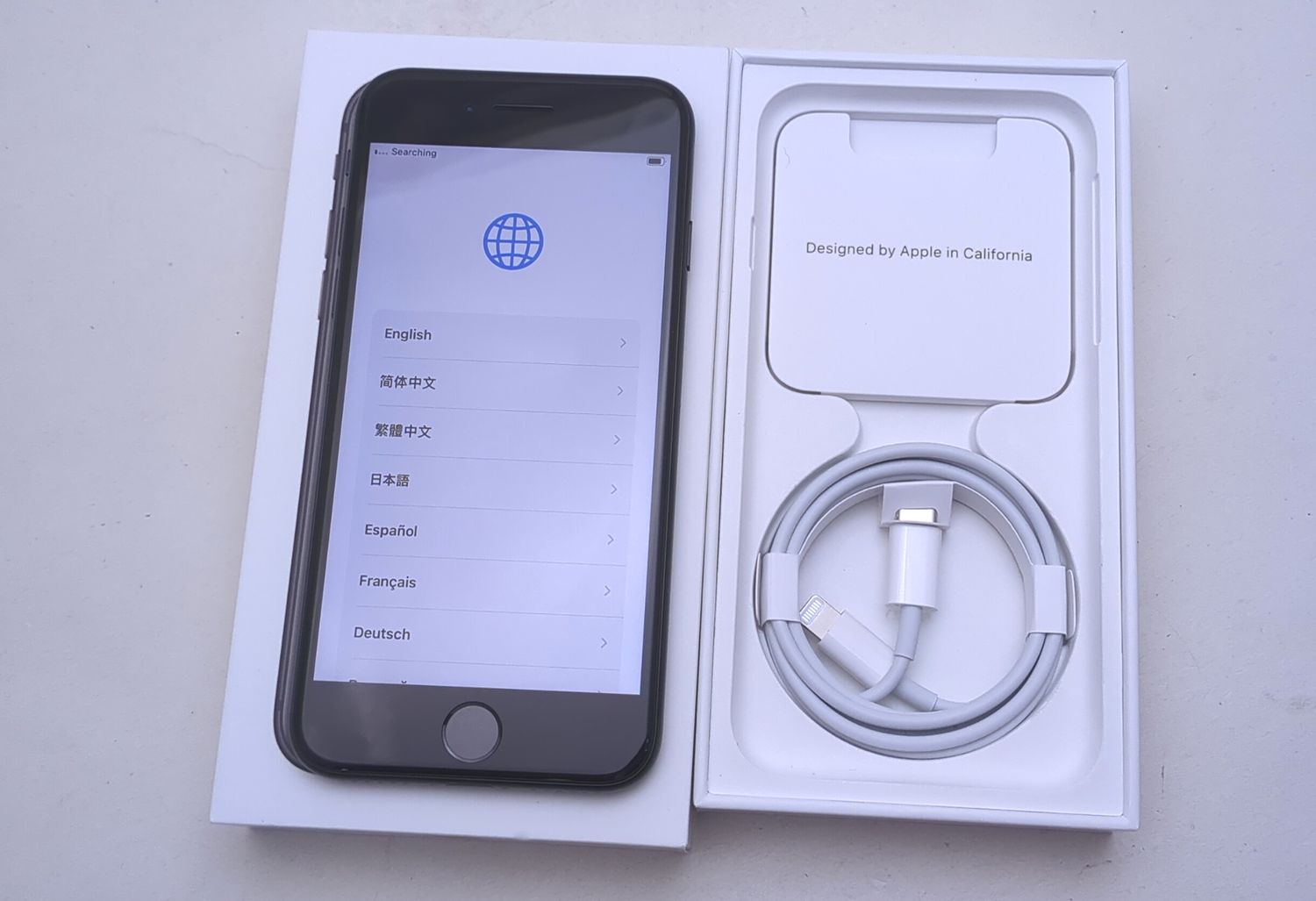 ムスビー｜【極上美品】 iPhone SE3 64GB ミッドナイト 国内版SIM 
