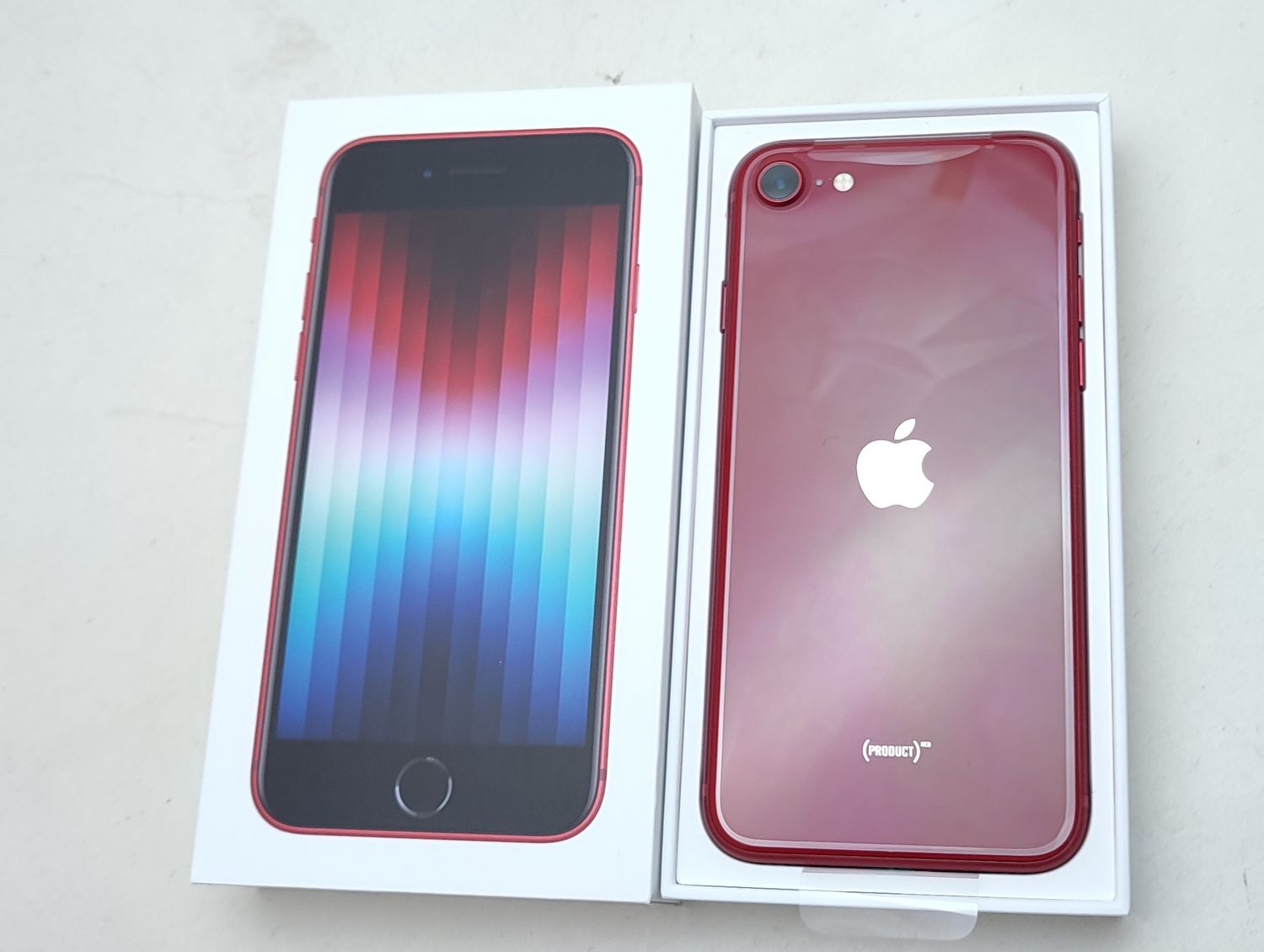 ムスビー｜【新品未使用】 iPhone SE3 128GB レッド SIMロック解除済 