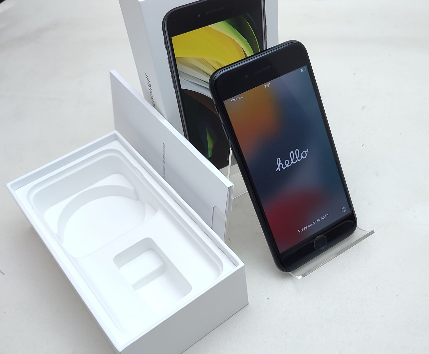 ムスビー｜【訳あり美品中古】 iPhone SE2 64GB ブラック Softbank専用 