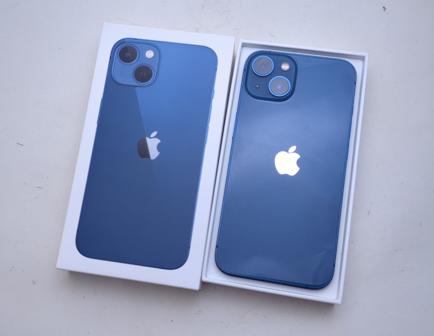 ムスビー｜【美品中古】 iPhone13 128GB ブルー 国内版SIMフリー 