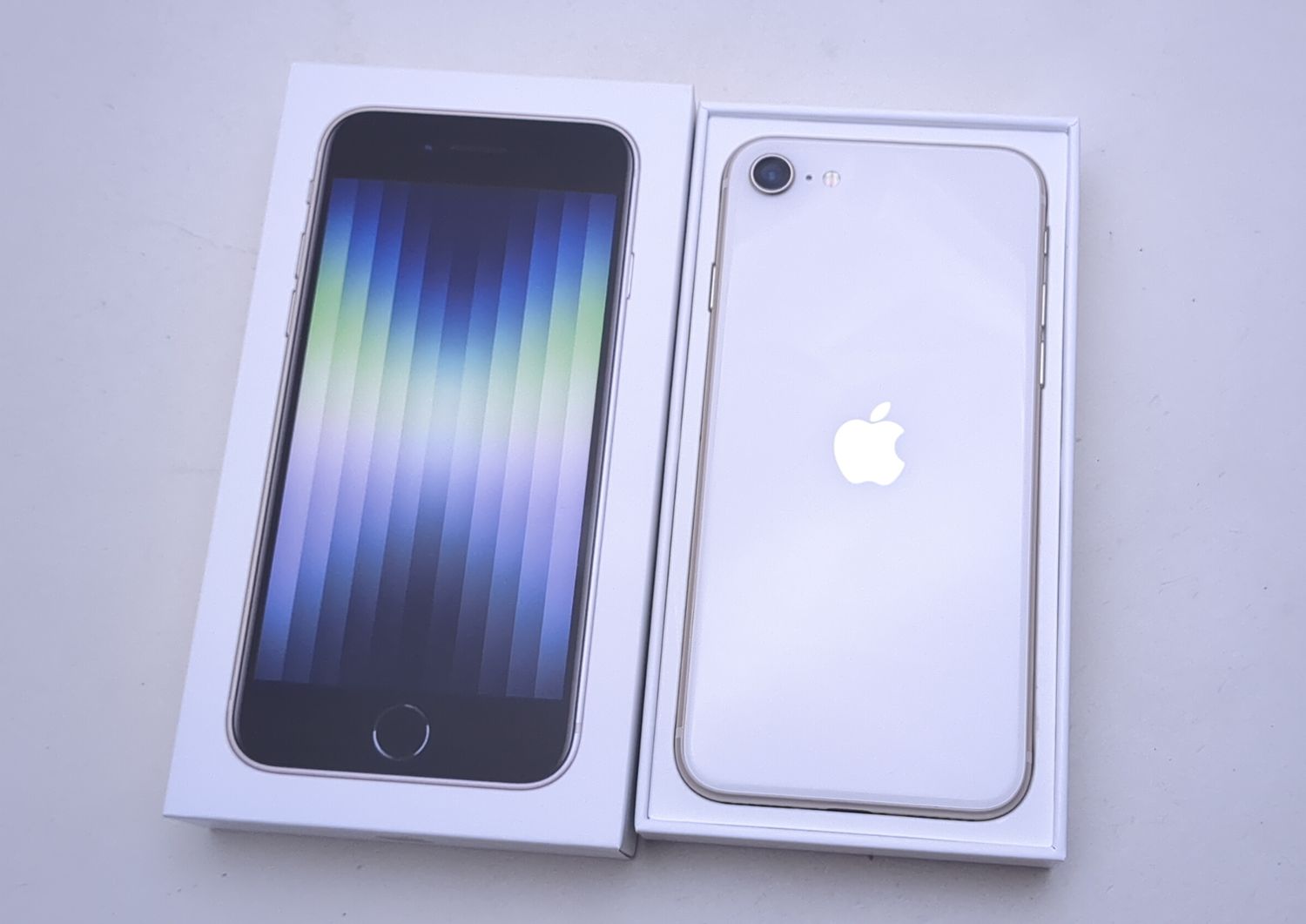 ムスビー｜【美品中古】 iPhone SE3 64GB スターライト SIMロック解除 
