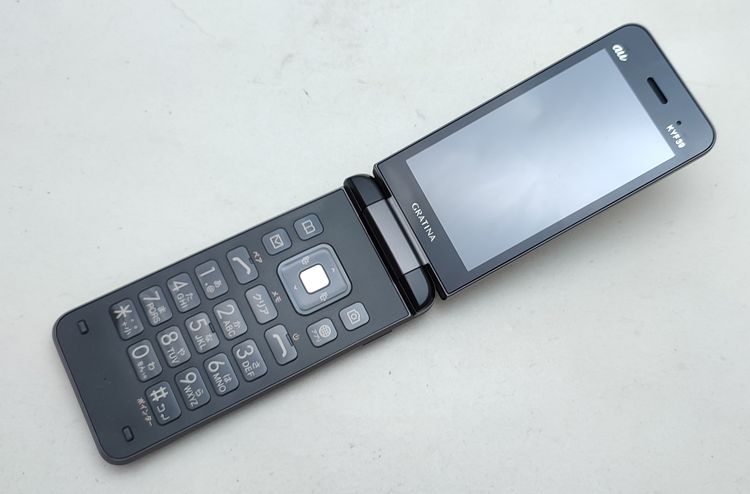 ��������ʡ� KYF39 GRATINA �ϡʥ֥�å��� SIM���å������