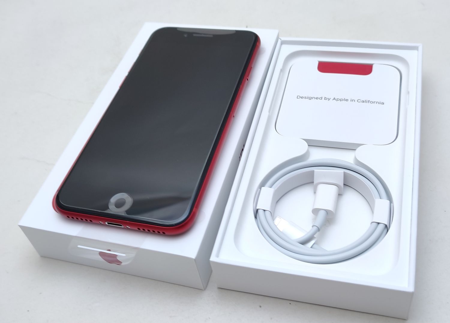 ムスビー｜【新品未使用】 iPhone SE2 64GB レッド SIMロック解除済み  