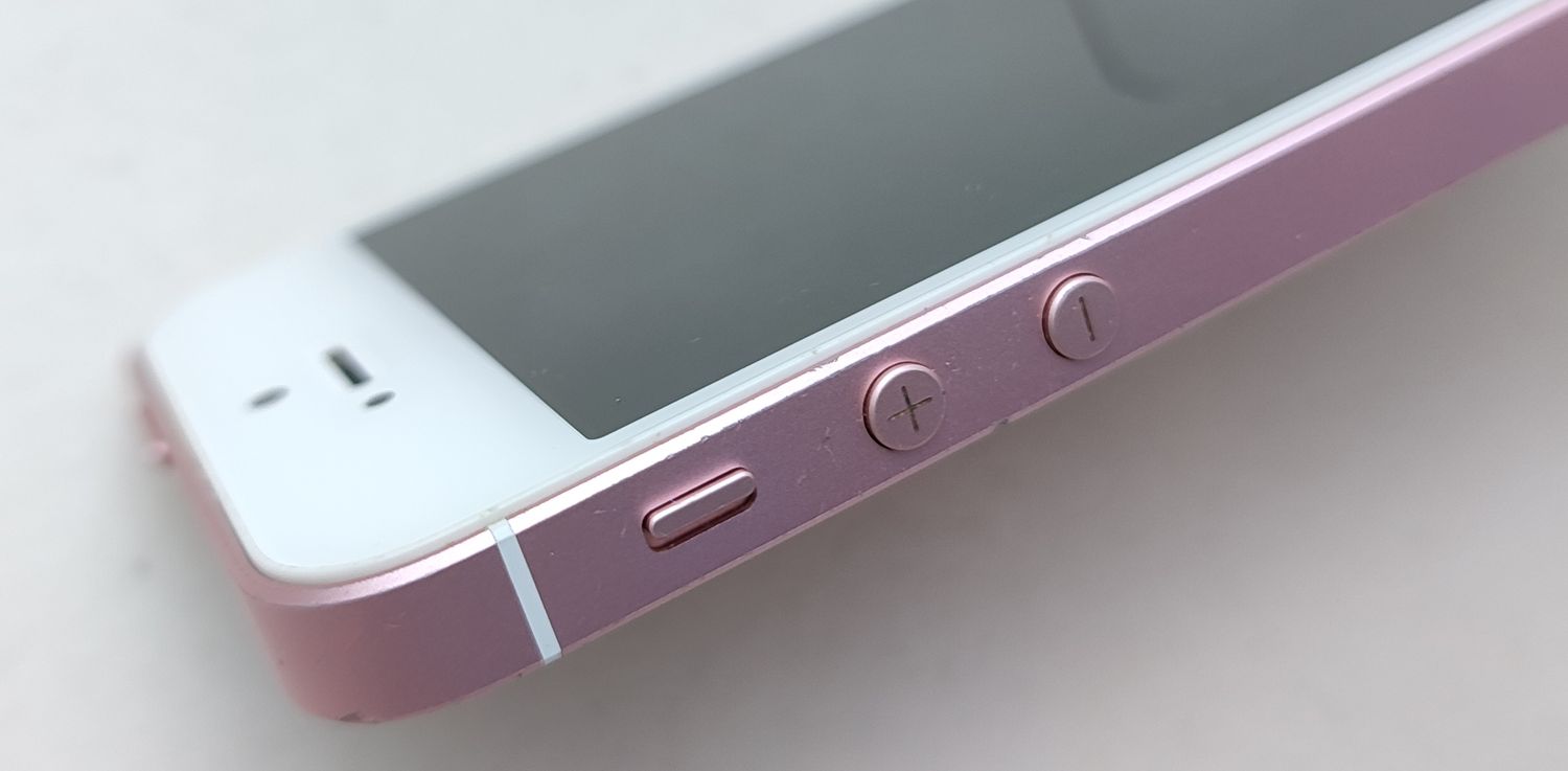 ムスビー｜【中古品】 iPhone SE 32GB ローズゴールド SIMロック解除済 