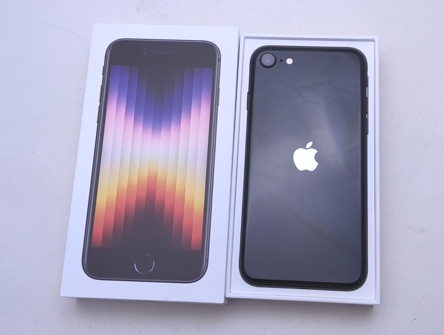 ムスビー｜【極上美品】 iPhone SE3 64GB ミッドナイト 国内版SIM 
