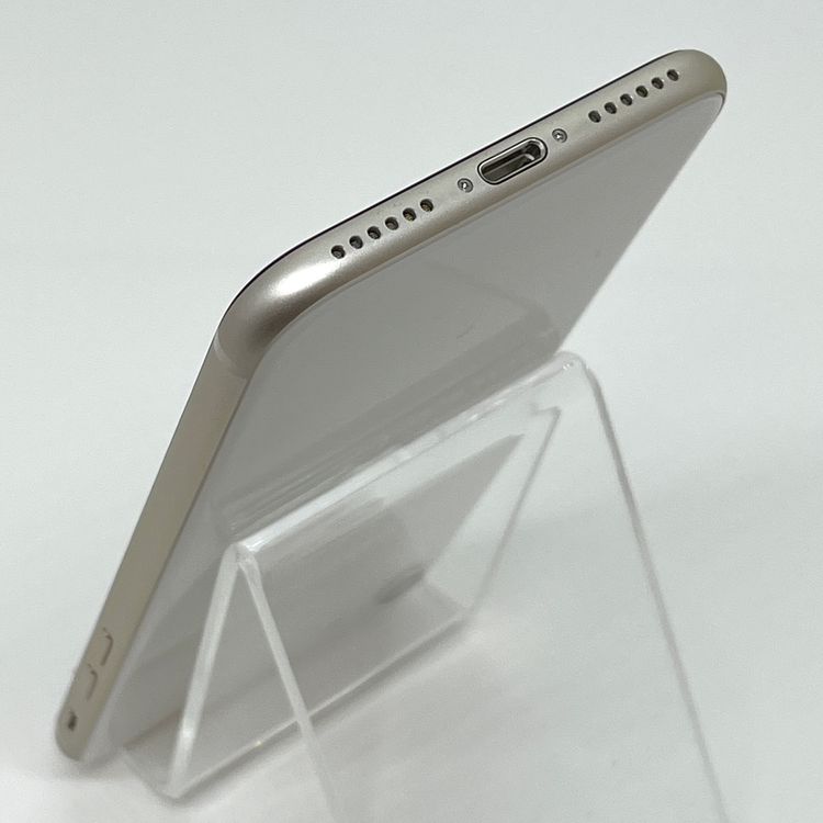 �ڶ����ʡ�iPhone SE(�裳����) 64GB Softbank SIM�ե꡼[B95]