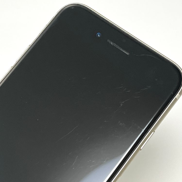 iPhone SE(�裳����) 128GB docomo SIM�ե꡼ [B90MSR]