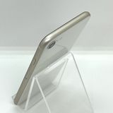 �ڶ����ʡ�iPhone SE �裳���� SIM�ե꡼������ 64GB �������饤�� [B25]