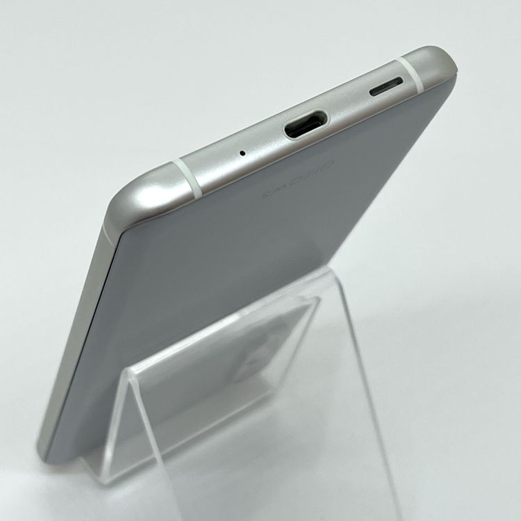 �ڶ����ʡ�arrows N F-51C docomo SIM�ե꡼ �ե����ۥ磻��