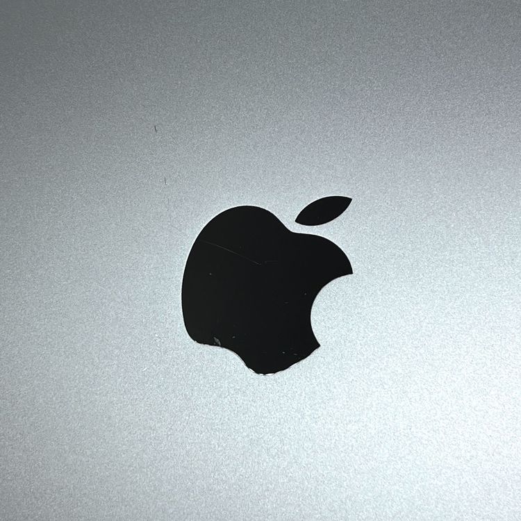 �ڶ����ʡ�iPad(��7����) 32GB au SIM�ե꡼ ���ڡ������쥤[B79MSR]