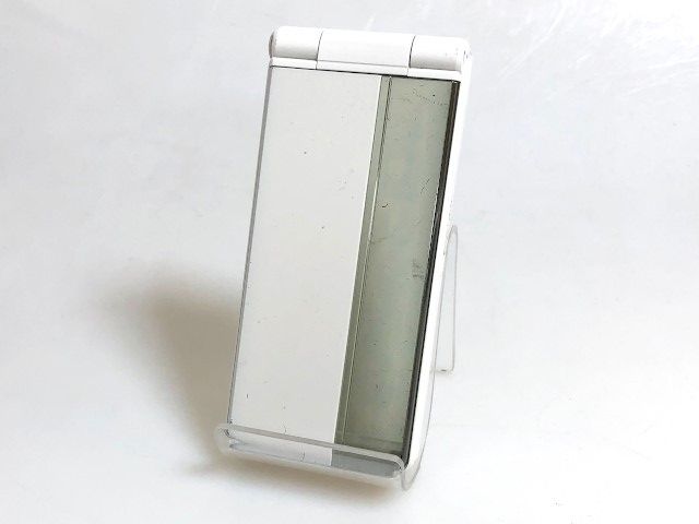 P-01H docomo ホワイト 8台　白ロム　 超美品(新品に近い中古品) Amazon | P-01H docomo ホワイト 白ロム | 携帯電話本体 通販